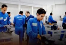 طلاب المدارس التكنولوجية التطبيقية .. أرشيفية