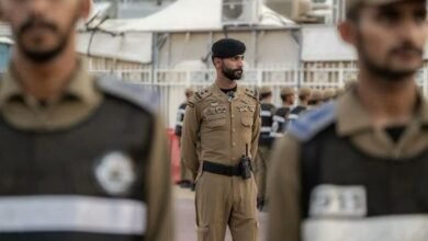 ترحيل المخالفين لانظمة الاقامة والعمل في السعودية صورة ارشيفية